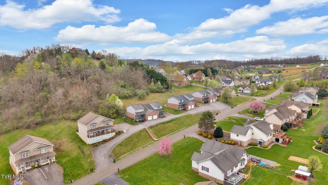 Photo #4: 20802 Meadowbrook Drive