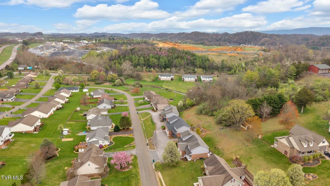 Photo #7: 20802 Meadowbrook Drive