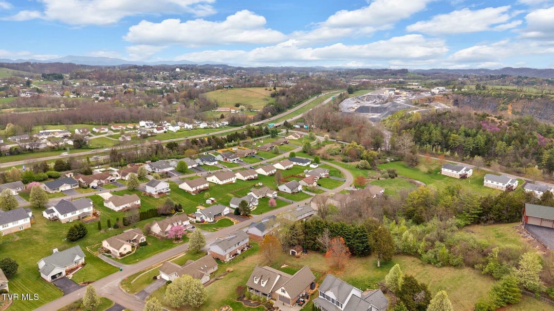 Photo #9: 20802 Meadowbrook Drive