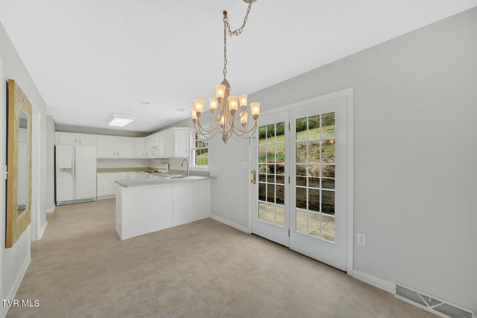 Photo #23: 20802 Meadowbrook Drive