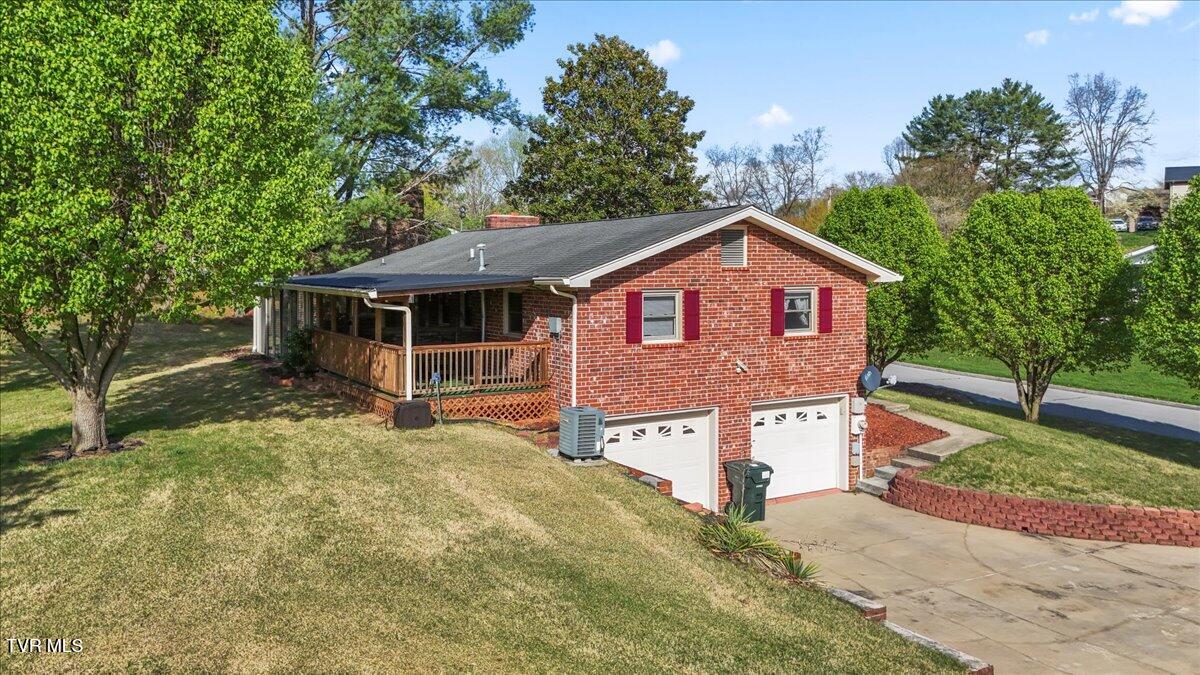 Photo #4: 181 Milburn Drive