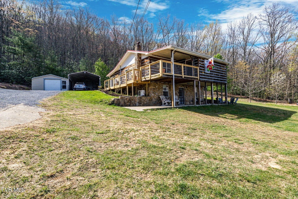 Photo #5: 975 Round Knob Road