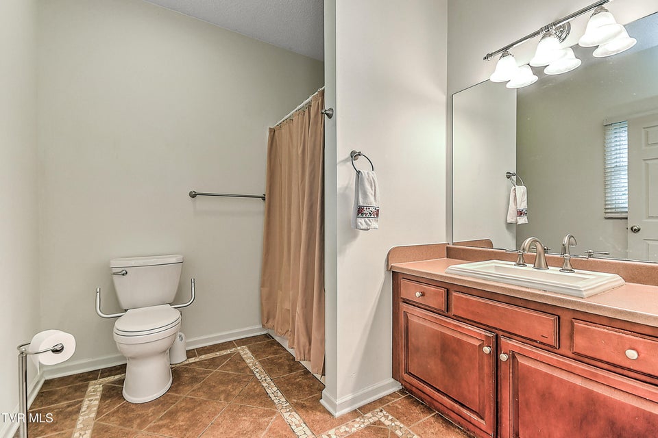 Photo #23: 13 Cherokee Ridge Court