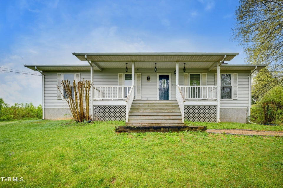 Photo #2: 120 Lynnwood Drive