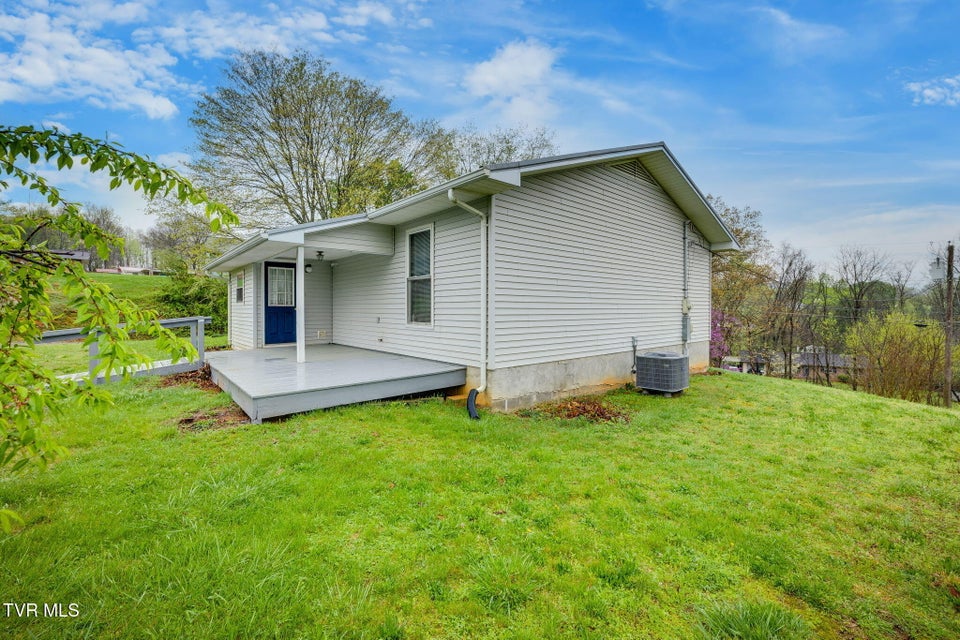 Photo #34: 120 Lynnwood Drive