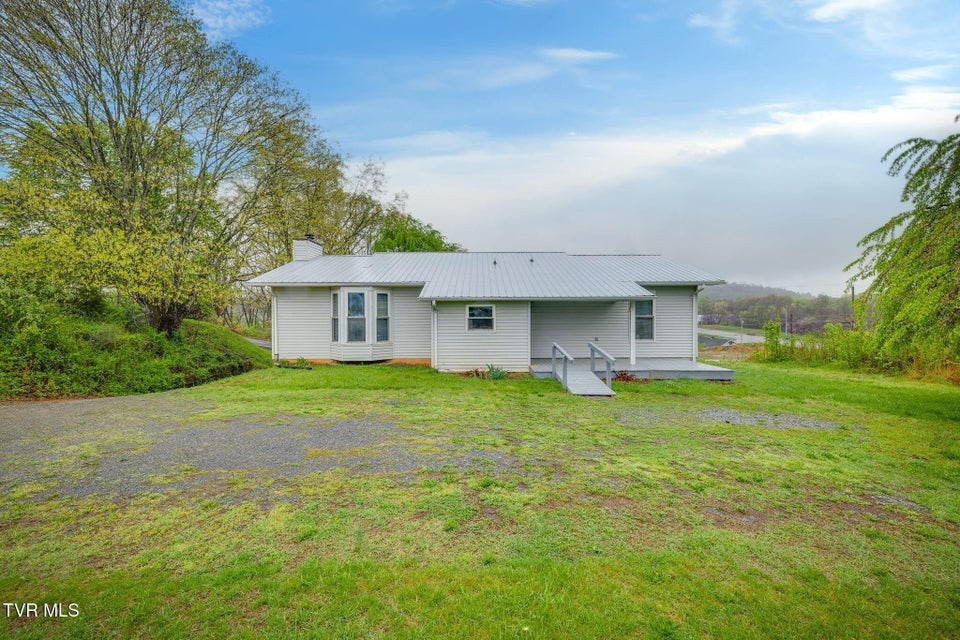 Photo #35: 120 Lynnwood Drive