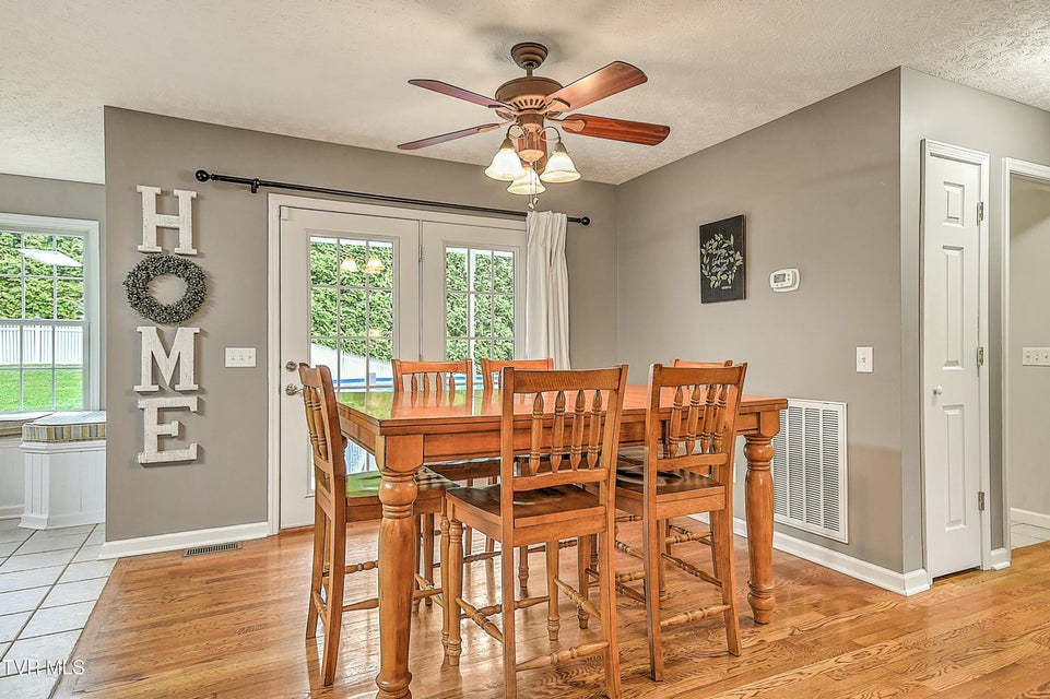 Photo #4: 120 Sunnyfield Drive Drive