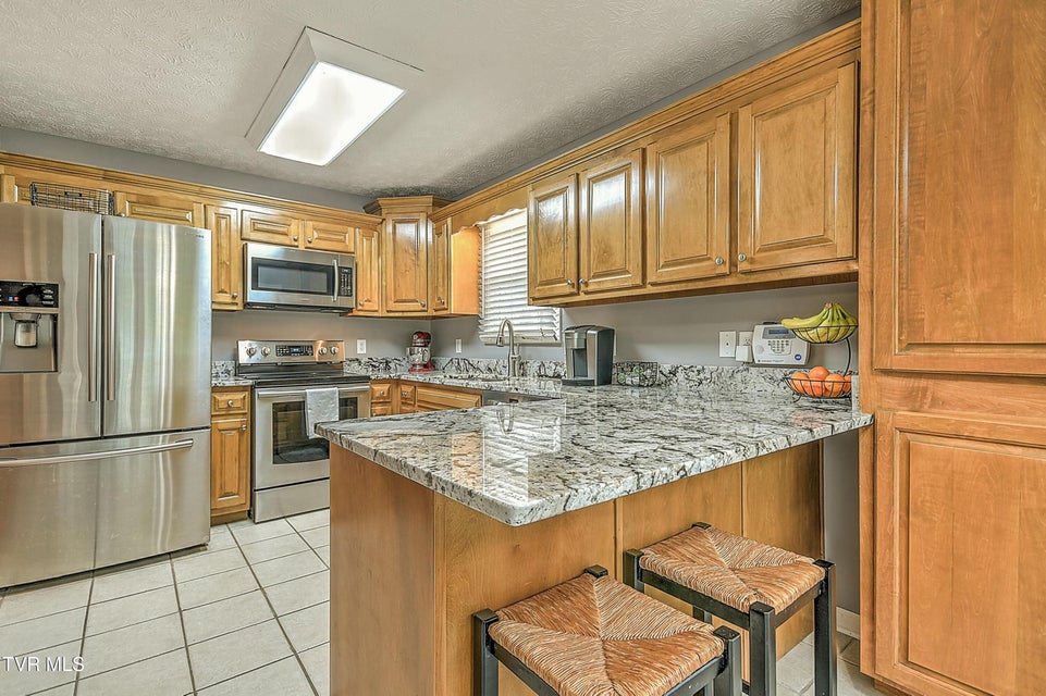 Photo #14: 120 Sunnyfield Drive Drive