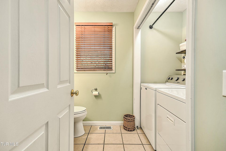 Photo #17: 120 Sunnyfield Drive Drive