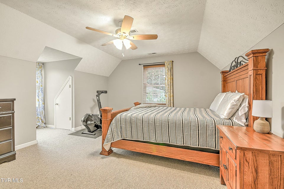 Photo #27: 120 Sunnyfield Drive Drive