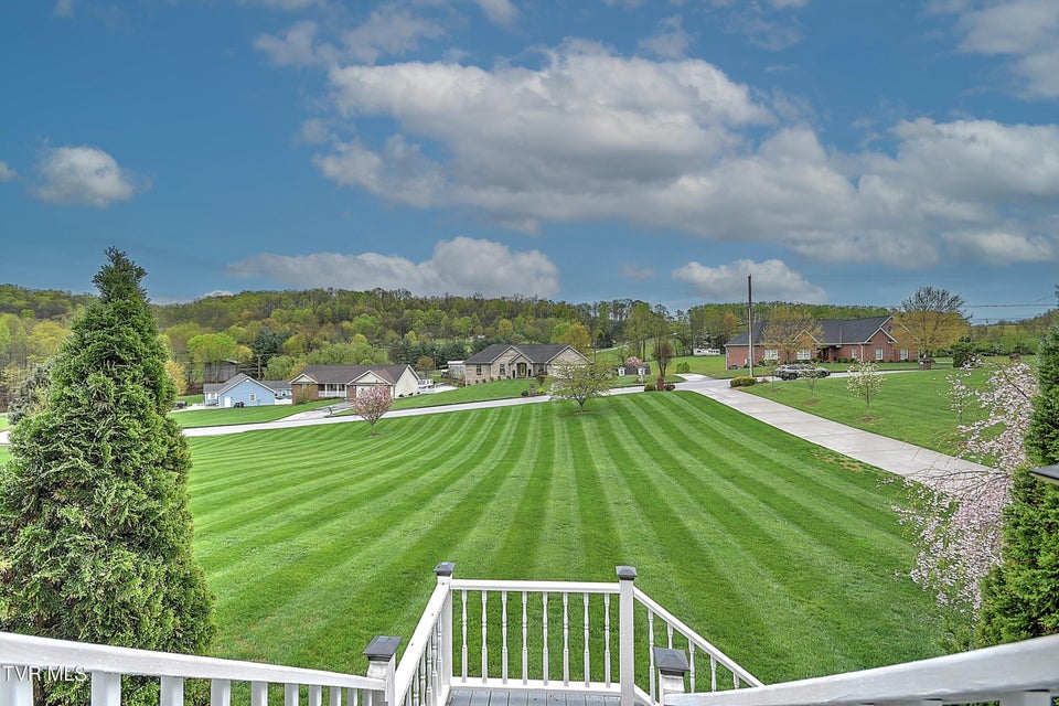 Photo #48: 120 Sunnyfield Drive Drive