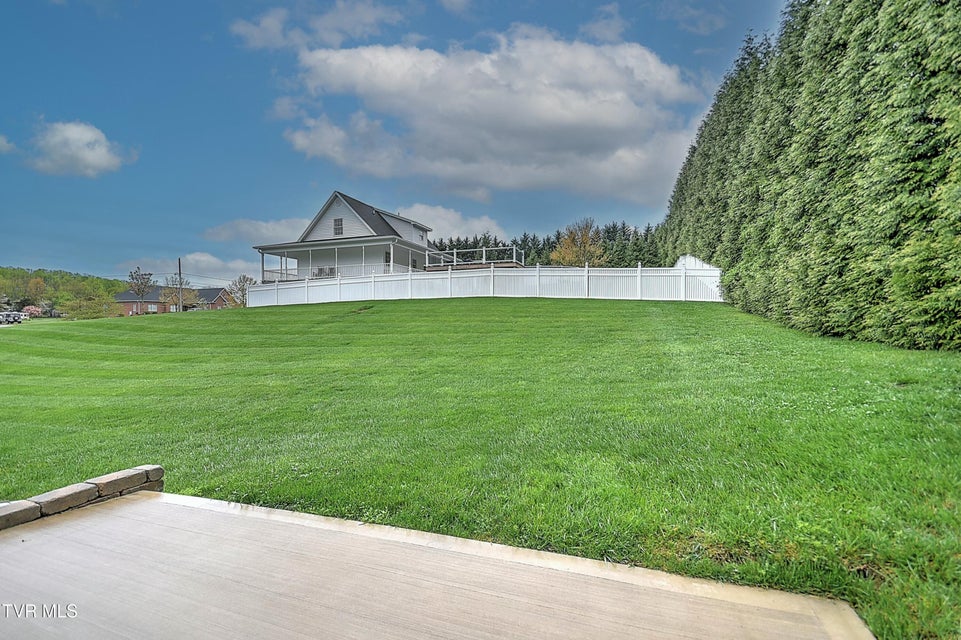 Photo #66: 120 Sunnyfield Drive Drive