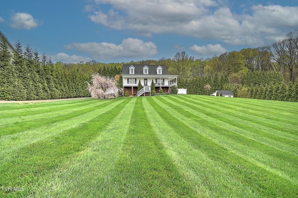 Photo #68: 120 Sunnyfield Drive Drive