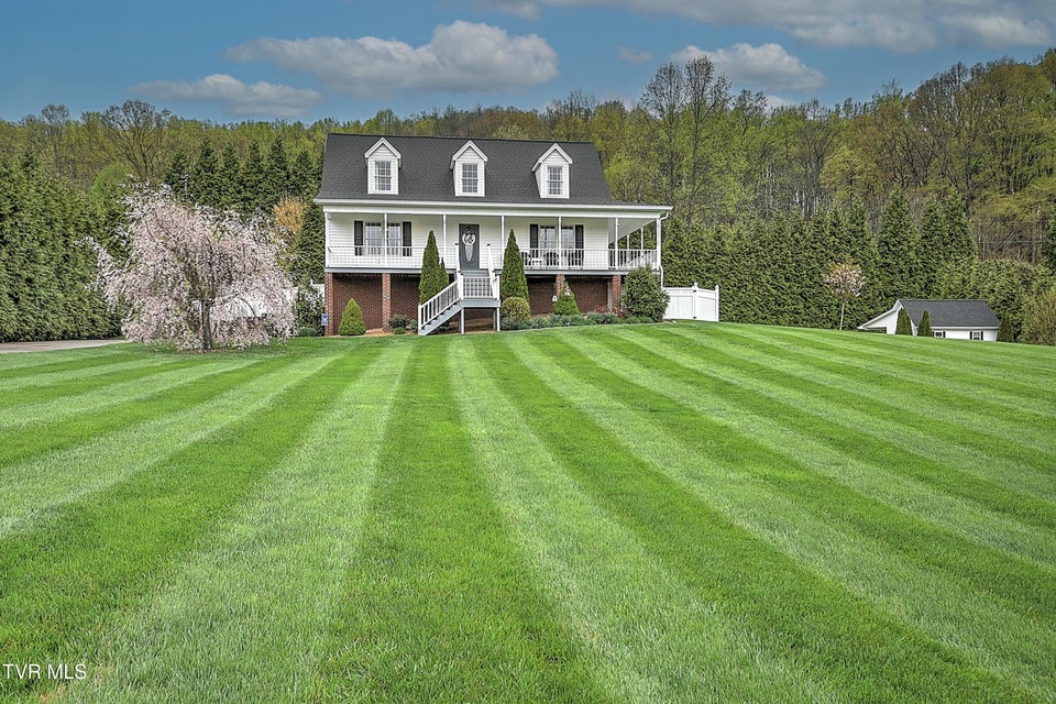 Photo #69: 120 Sunnyfield Drive Drive