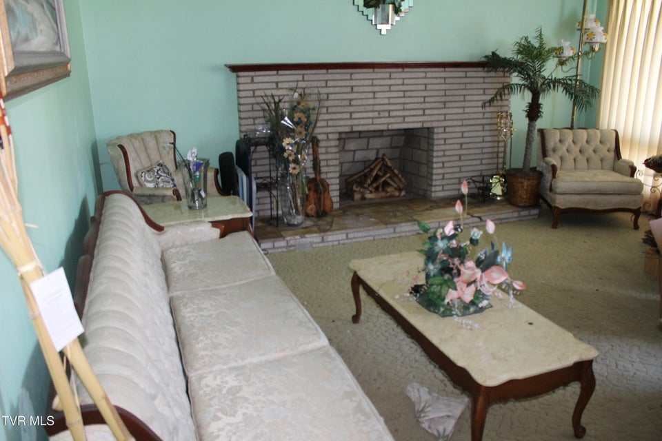 Photo #8: 2311 Bay Street Street