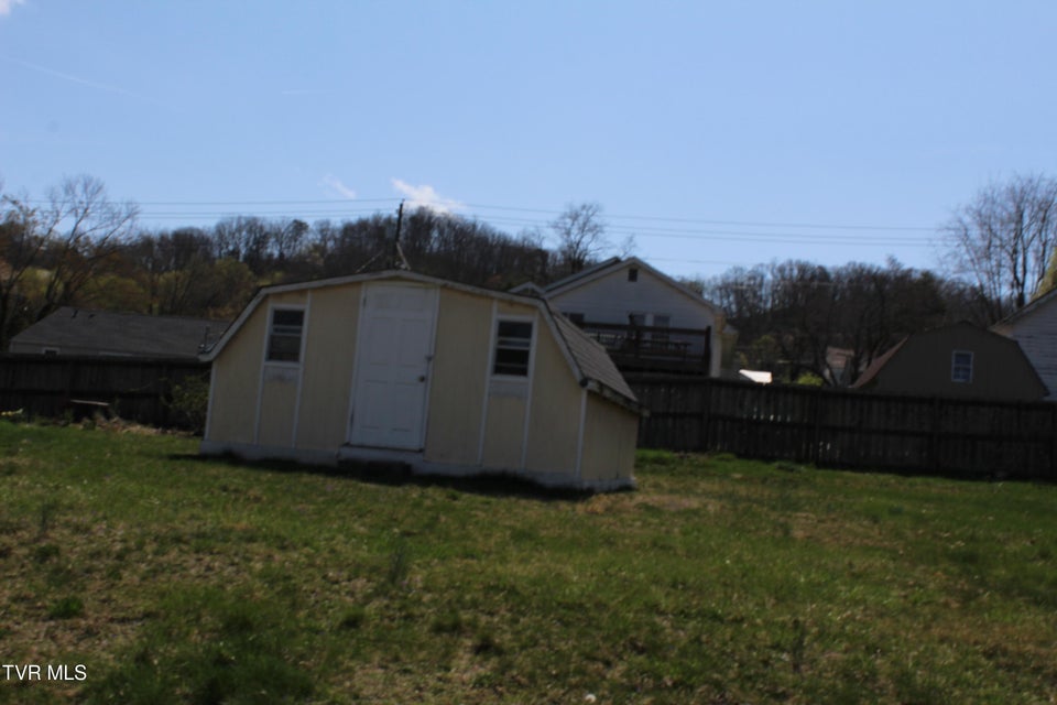 Photo #19: 2311 Bay Street Street