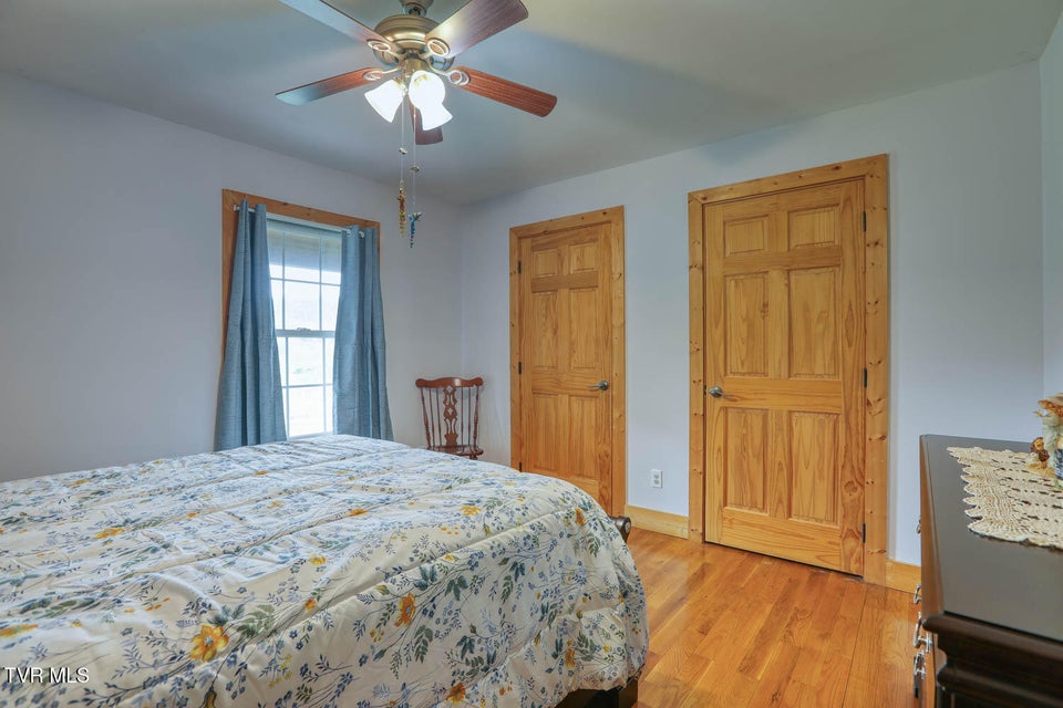 Photo #33: 376 Webb Road