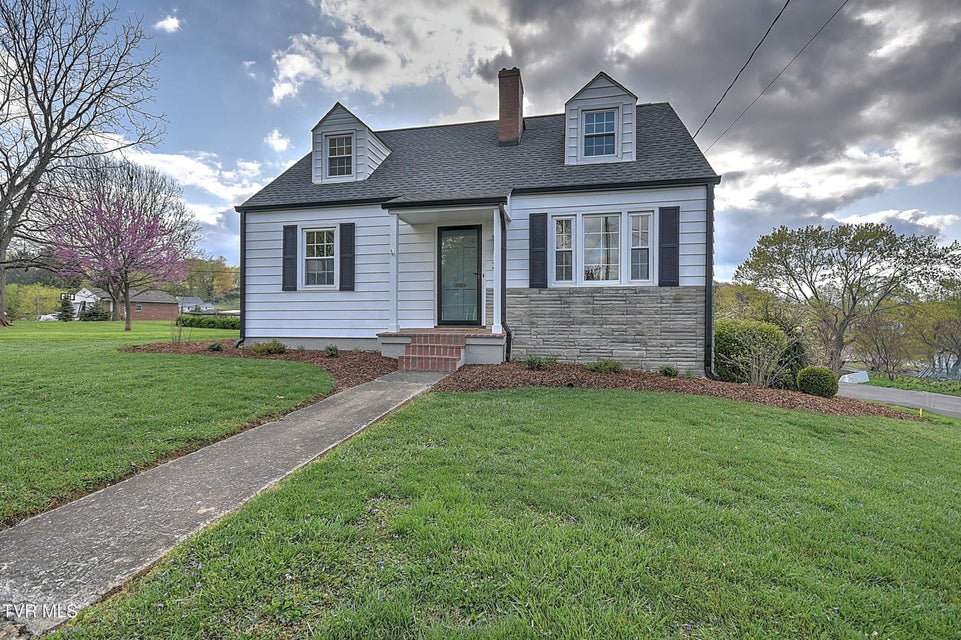 Photo #3: 277 Sherwood Road