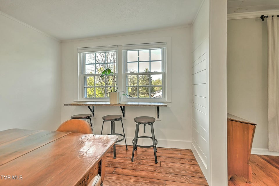 Photo #14: 277 Sherwood Road