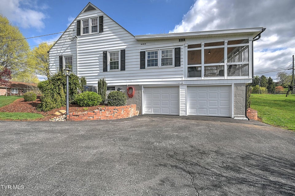 Photo #69: 277 Sherwood Road