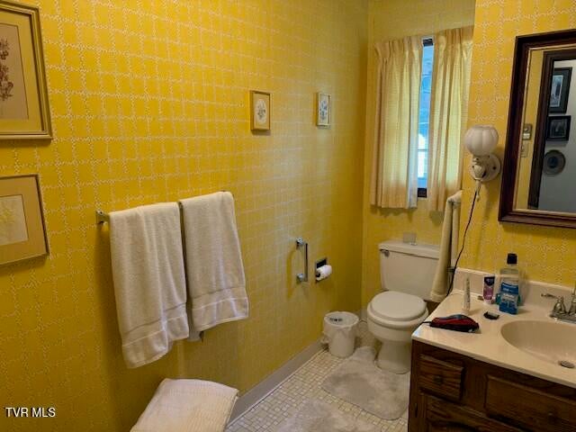 Photo #10: 19494 Oakwood Drive