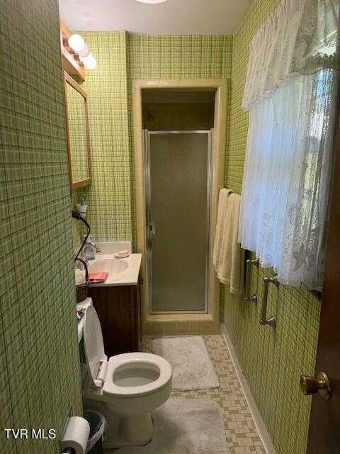 Photo #14: 19494 Oakwood Drive