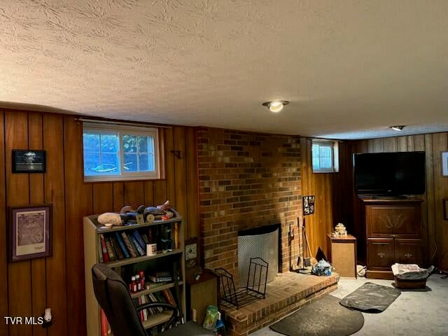 Photo #16: 19494 Oakwood Drive