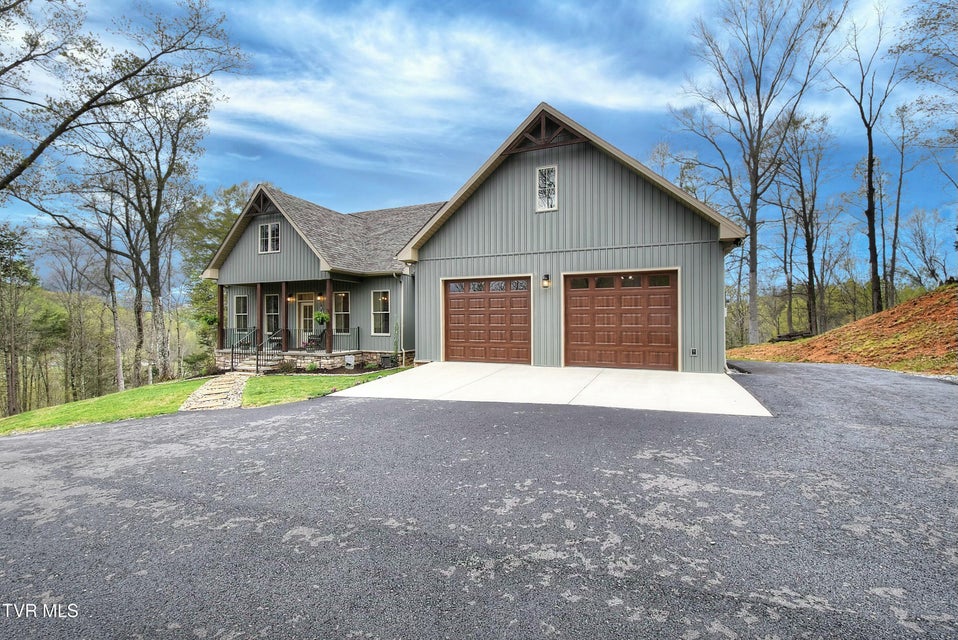 Photo #6: 104 Leedham Lane