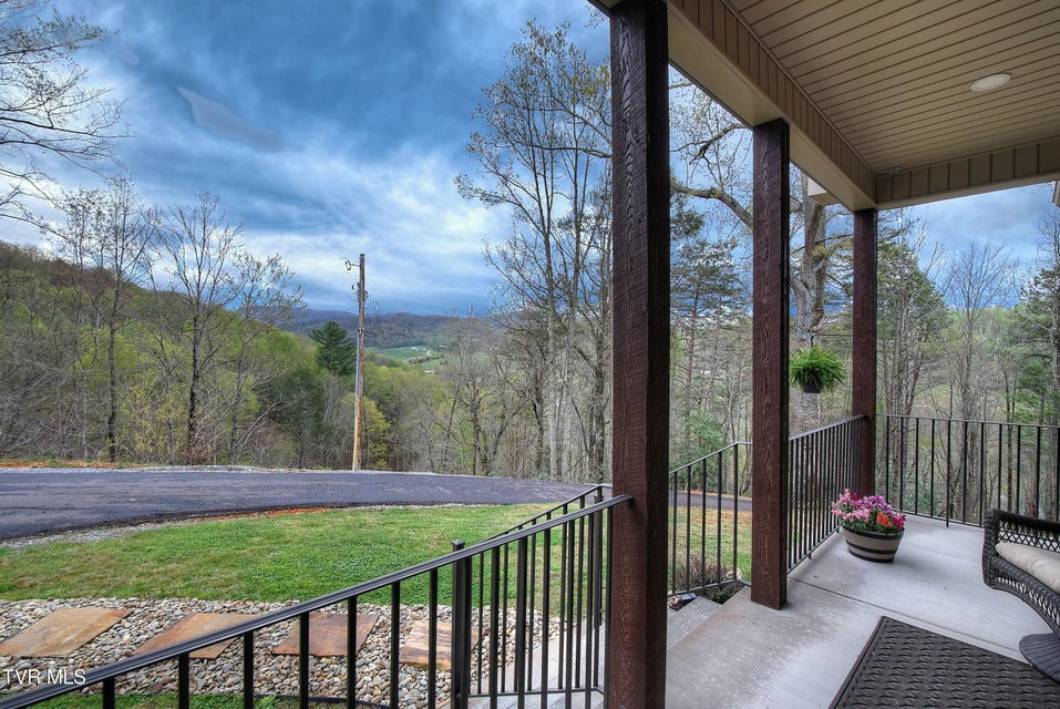 Photo #9: 104 Leedham Lane
