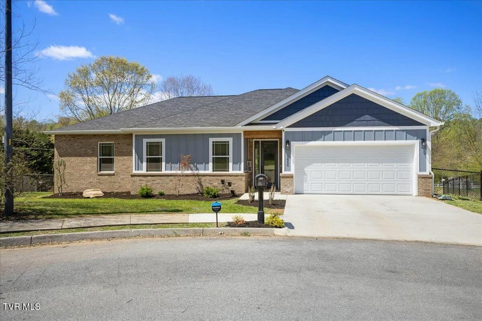 Photo #3: 1850 Topsail Court