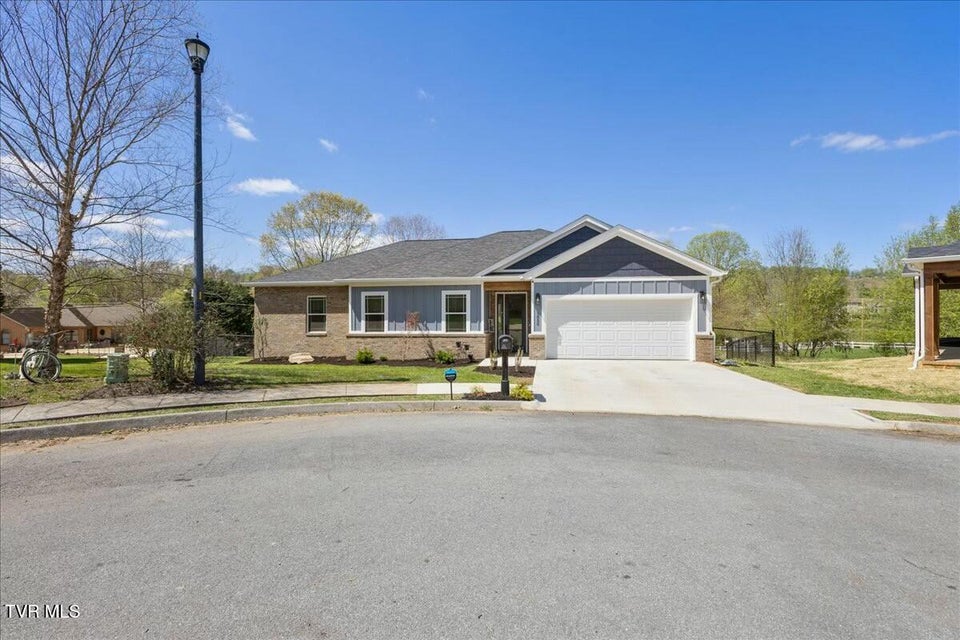 Photo #2: 1850 Topsail Court