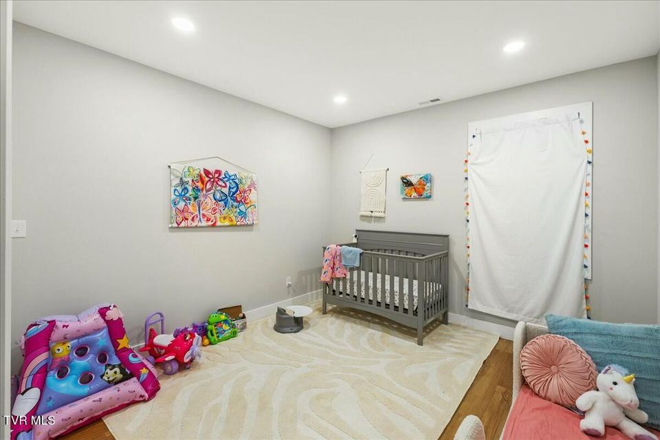Photo #27: 1850 Topsail Court