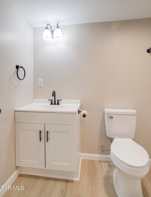 Photo #19: 2304 Ashwood Ave Avenue