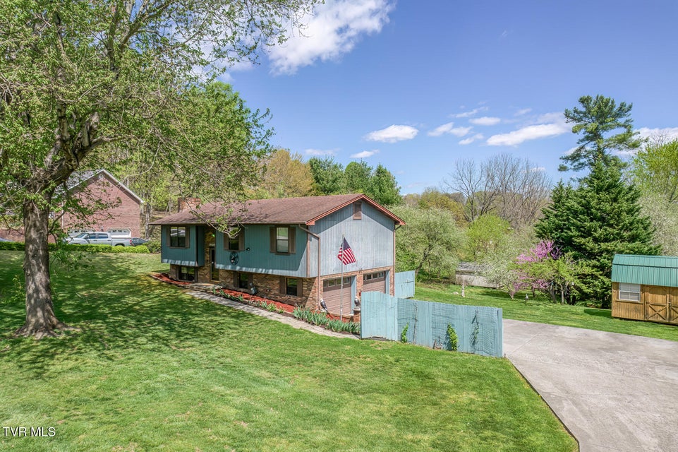 Photo #3: 312 Edgewood Street