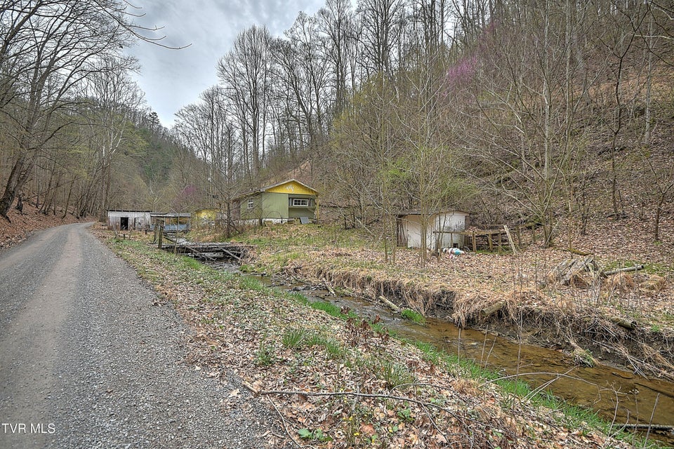 Photo #8: 15866 Large Hollow Road