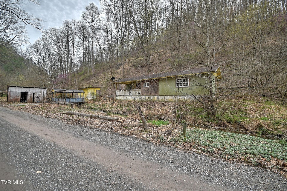 Photo #9: 15866 Large Hollow Road