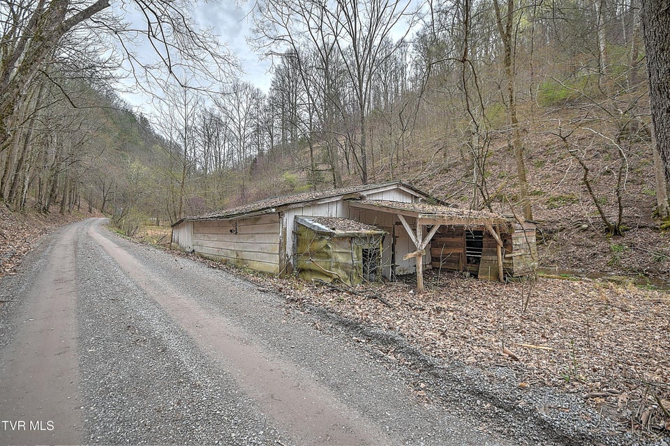 Photo #12: 15866 Large Hollow Road