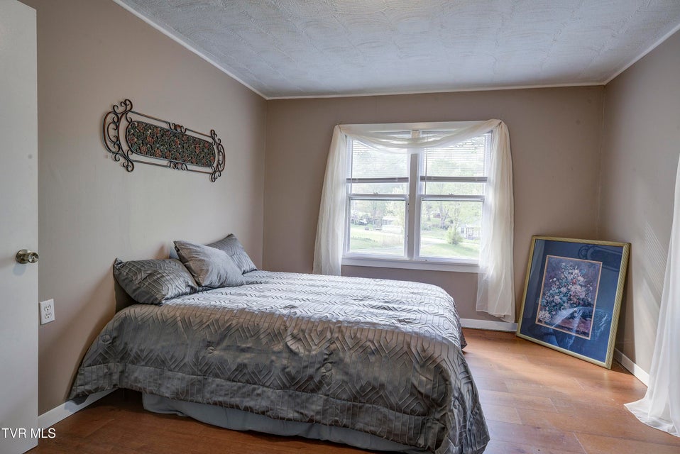 Photo #29: 5744 Orebank Road