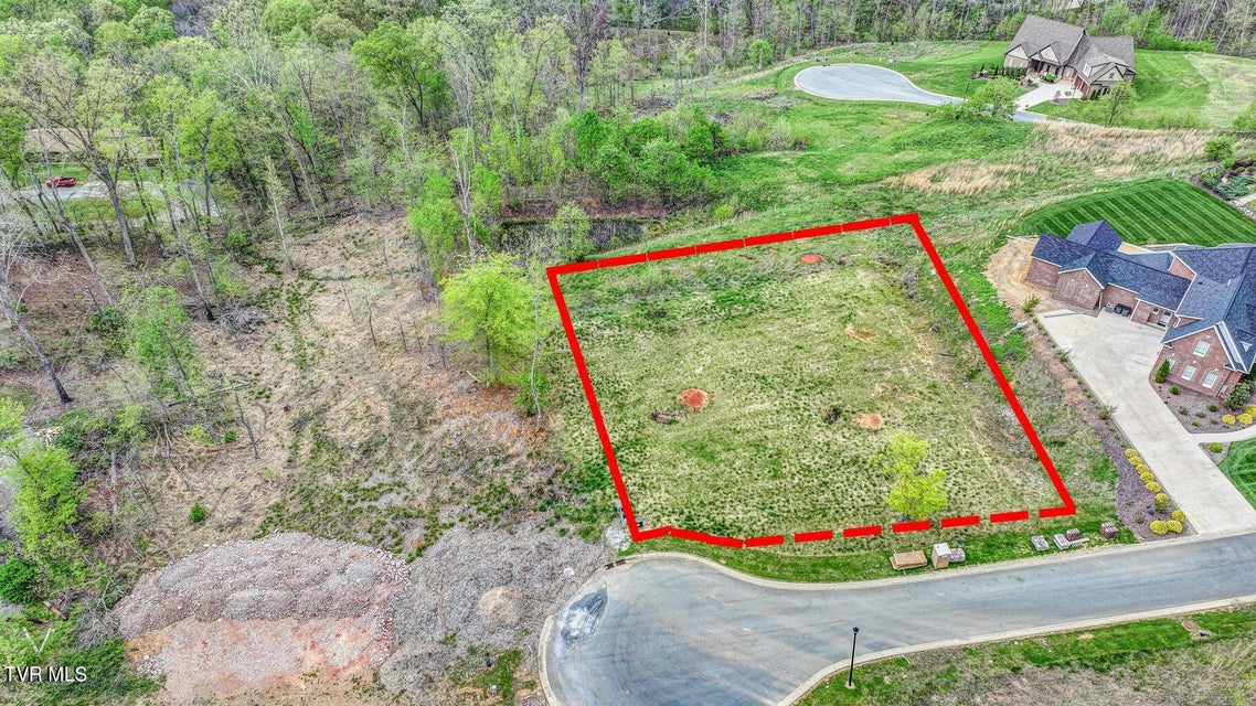Photo #8: 5116 Summit View Court