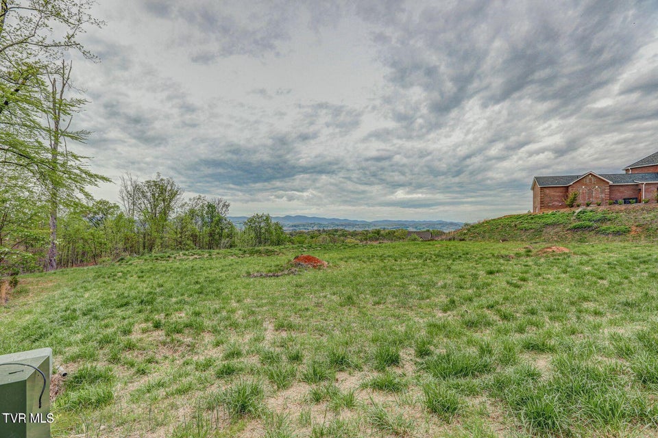Photo #4: 5116 Summit View Court