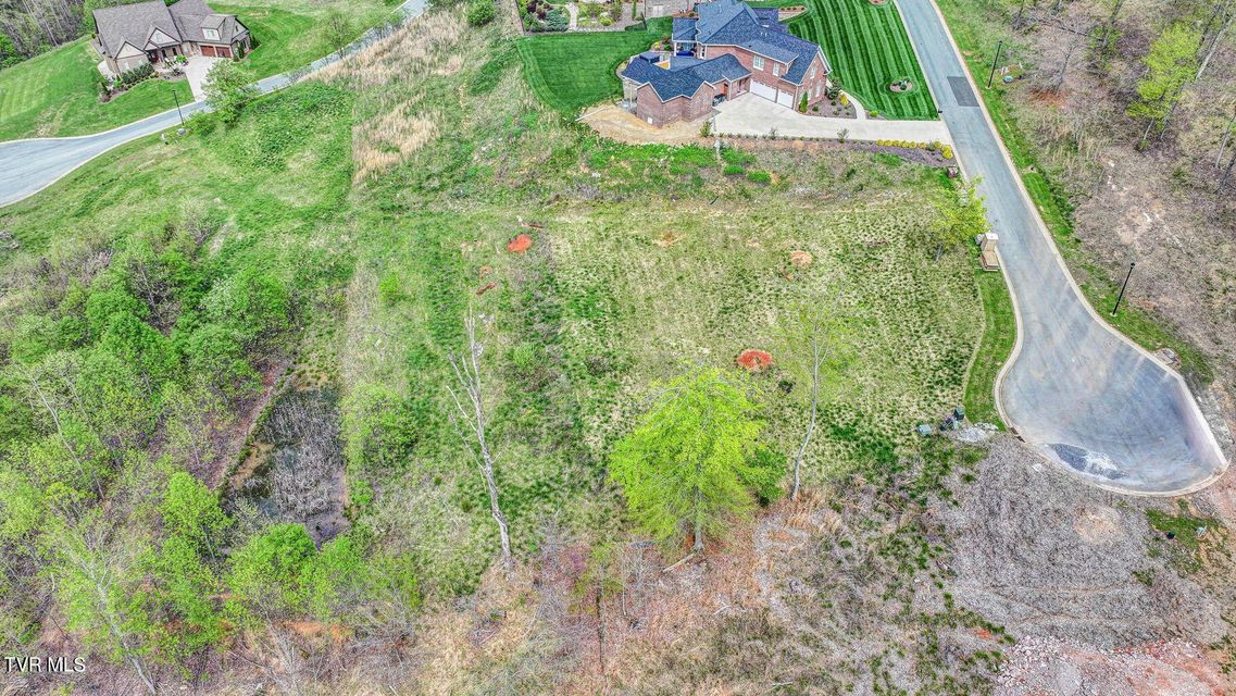 Photo #12: 5116 Summit View Court