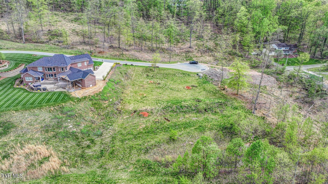 Photo #14: 5116 Summit View Court