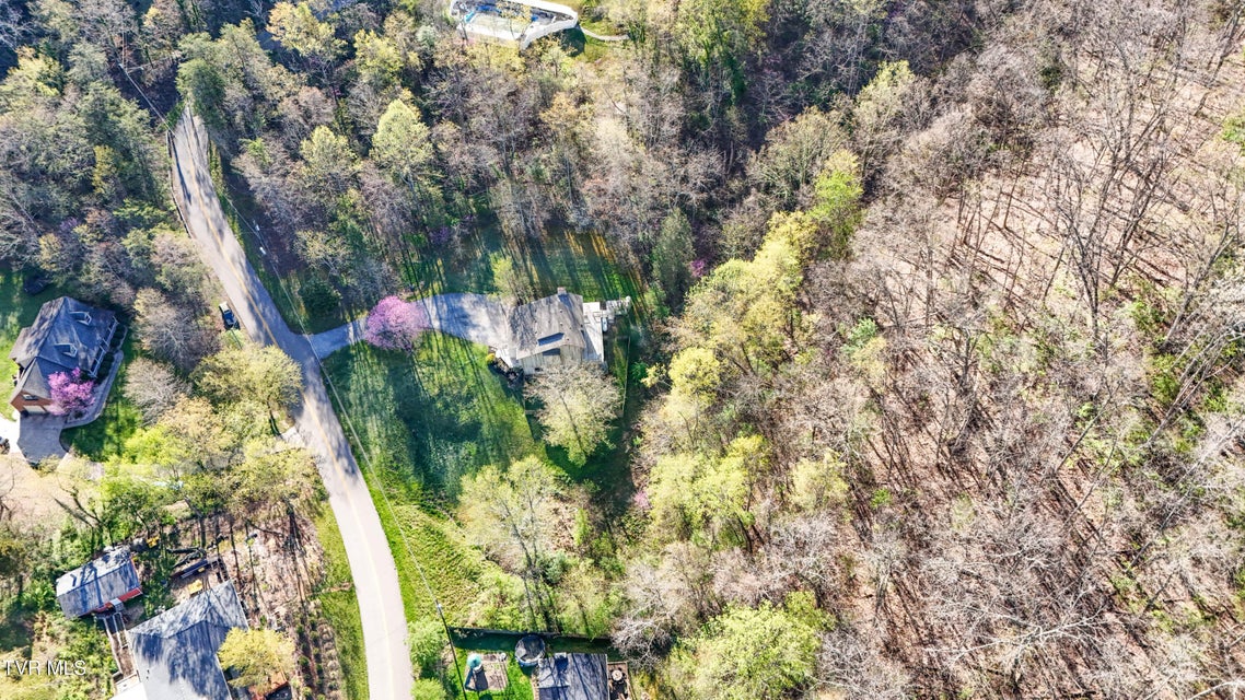 Photo #73: 112 Hidden Valley Road