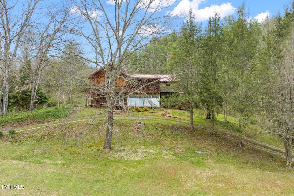 Photo #13: 456 & 476 Dugger Hollow Road