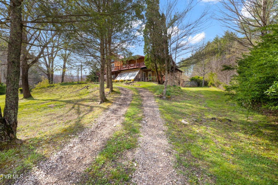 Photo #68: 456 & 476 Dugger Hollow Road