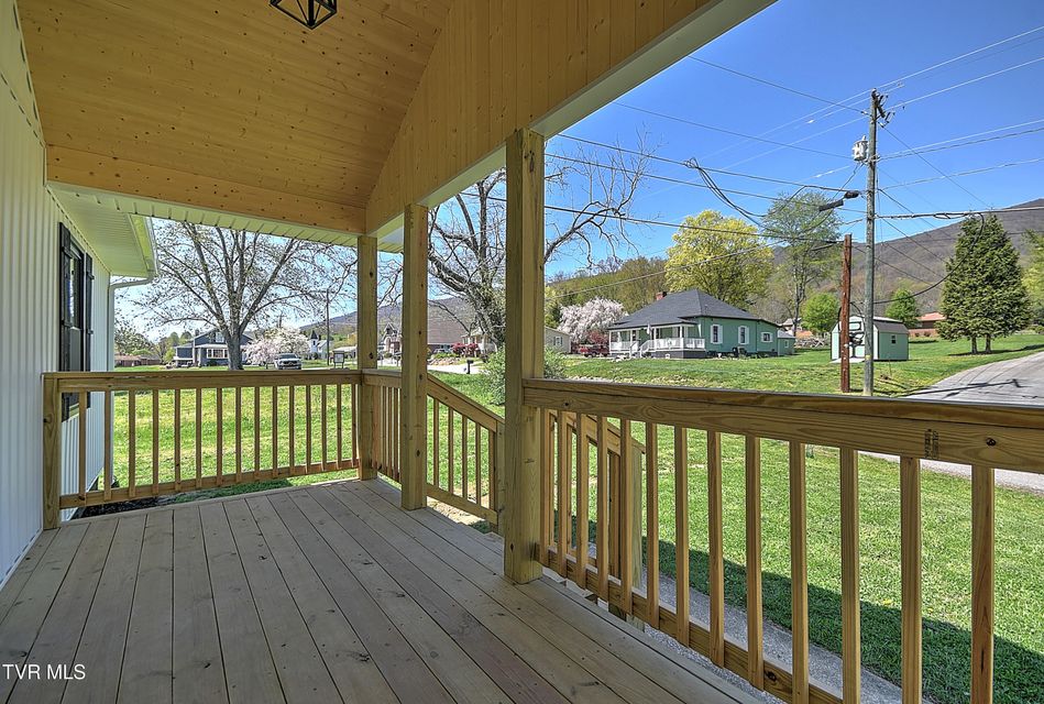 Photo #2: 2950 Hilton Road