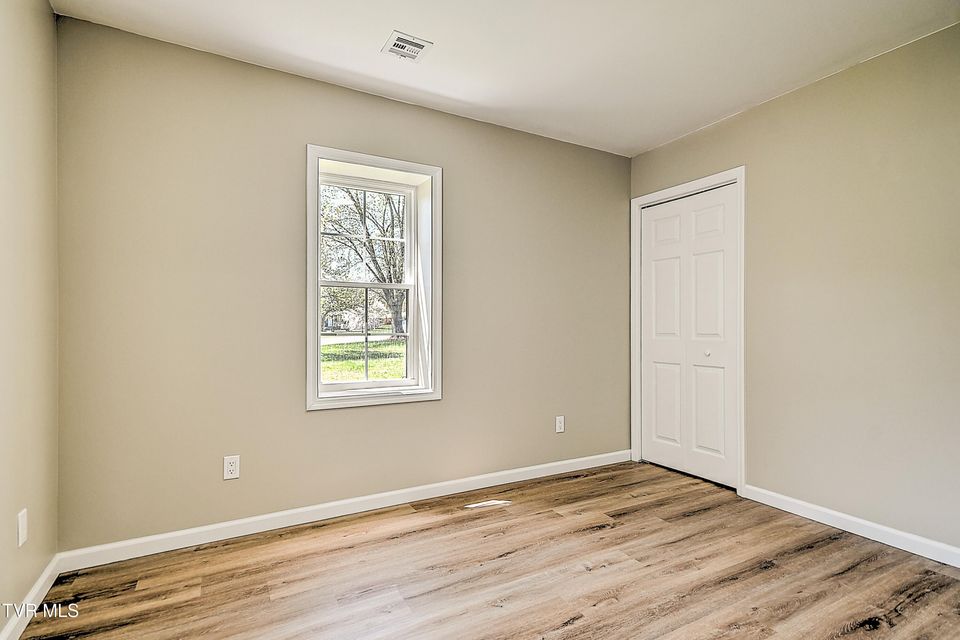 Photo #32: 2950 Hilton Road