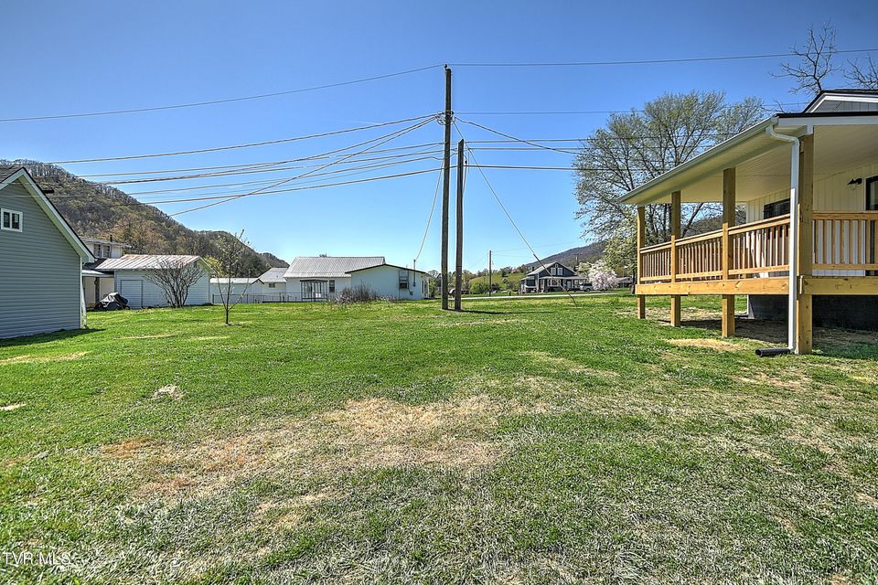 Photo #40: 2950 Hilton Road