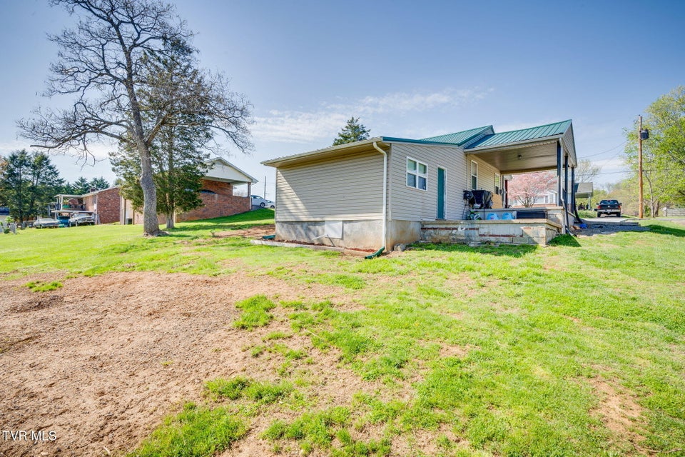 Photo #27: 512 Dickerson Street