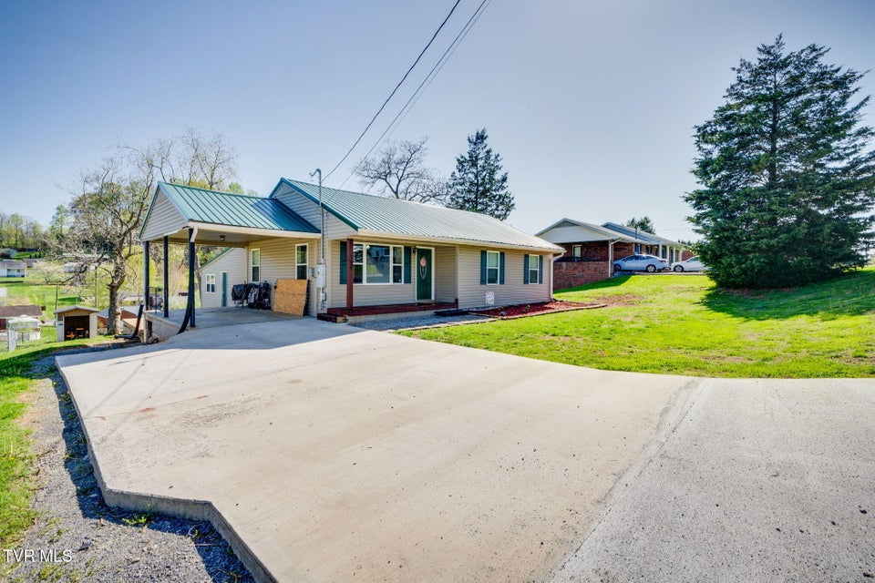 Photo #3: 512 Dickerson Street